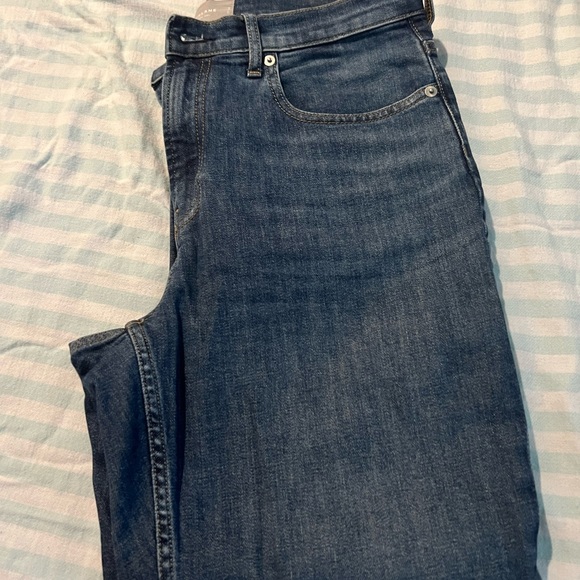 Everlane Cheeky crop jeans in EUC! - Picture 3 of 4